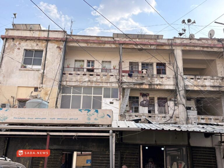 خطر الانهيار يهدد سكان المبنيين الفرنسيين في مخيم الجليل