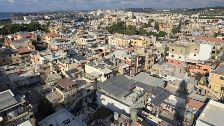 عمل خيري متواصل في مخيم البص يرسخ ثقافة العطاء داخل المجتمع الفلسطيني