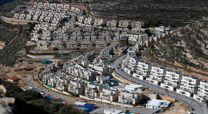 حماس: نوايا الاحتلال بناء ألفي وحدة استيطانية بالضفة تصعيد خطير