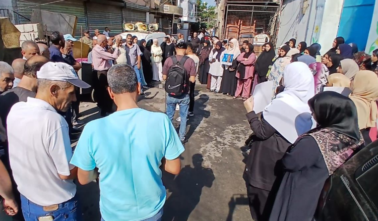 أهالي مخيم البرج الشمالي يهددون الأونروا بخطوات تصعيدية إذا لم تستجب لمطالبهم