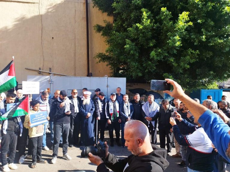 اعتصام في صيدا ضد تعاطي كلاوس الأمني مع نشطاء فلسطينيين