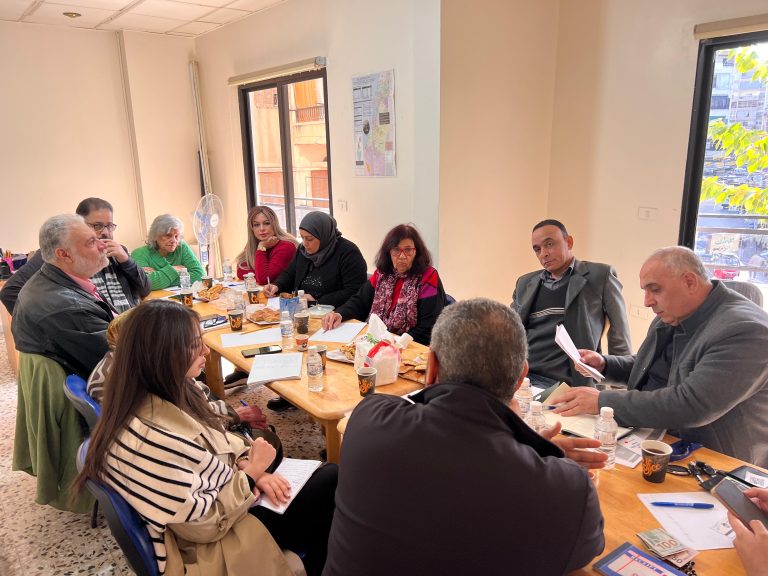 “منتدى المؤسسات والجمعيات” يبحث مستجدّات الأونروا وملف الممرضين الفلسطينيين