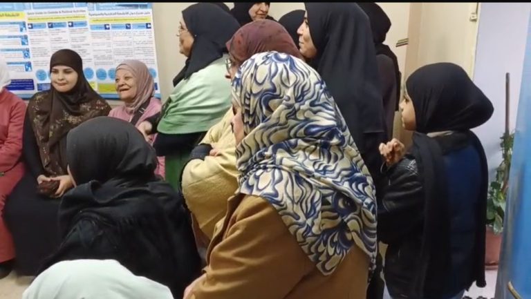 نساء عين الحلوة ينتفضن ضد الأونروا: “مساعدات الشؤون خط أحمر”