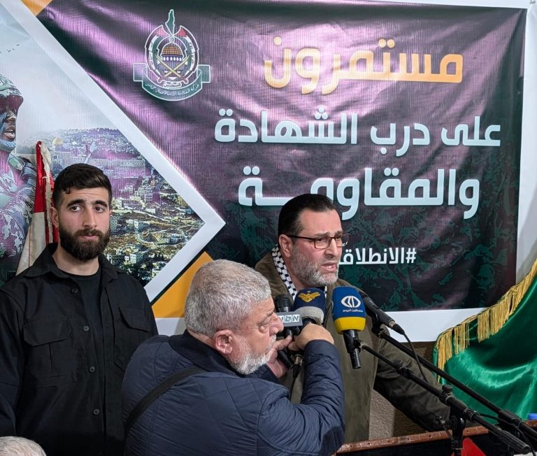 حماس تقيم مجلس تبريكات بذكرى انطلاقتها في مخيم البداوي