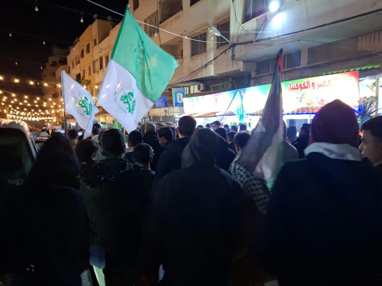 نهر البارد ينتفض عقب الإعلان عن استشهاد أبو عبيدة