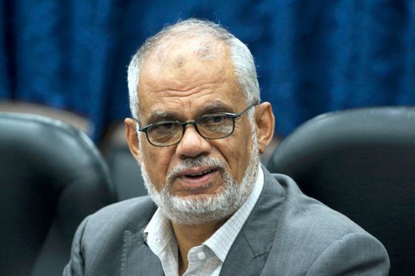 حماس تنعى القائد والمفكّر الدكتور عطا الله أبو السبح