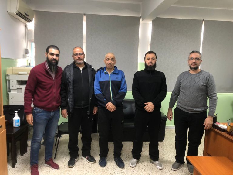 زيارة لجان الأهل لمدارس الأونروا في صور رفضاً لحذف كلمة فلسطين