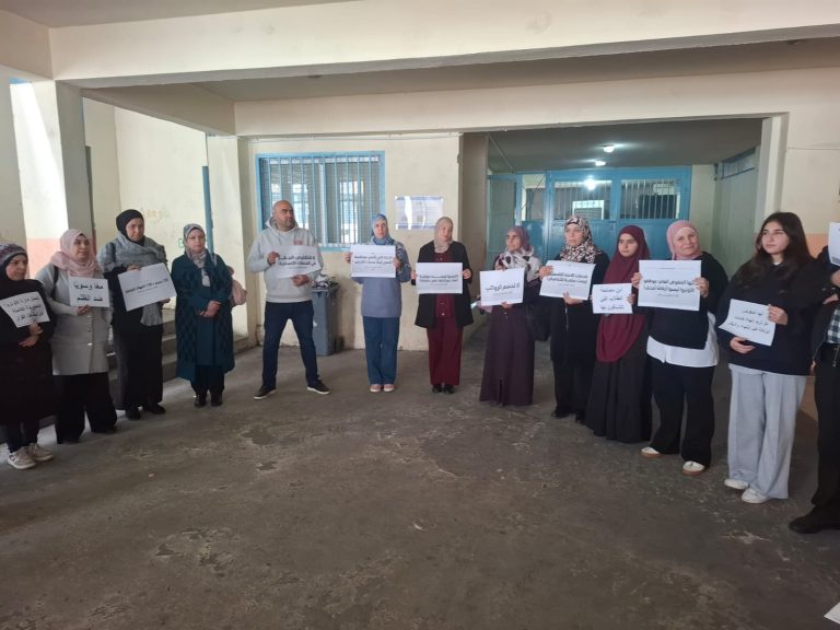 اتحادات العاملين في الأونروا تعلن استئناف الإضراب المفتوح