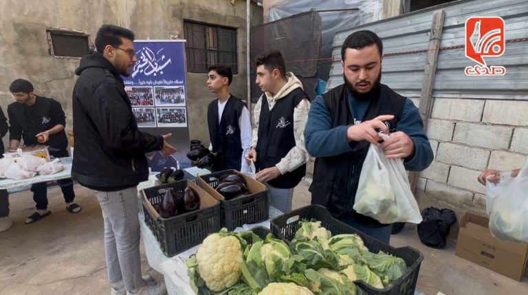 تكافل اجتماعي واسع في رمضان داخل المخيمات الفلسطينية