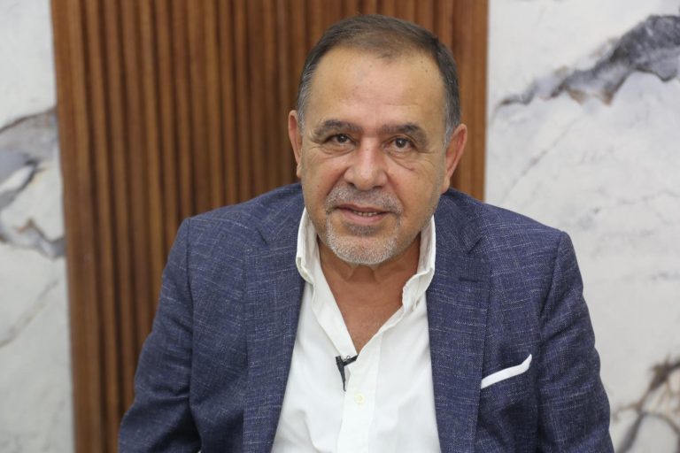 الضفة مقابل غزة.. لكن لا تحرجوا الرئيس