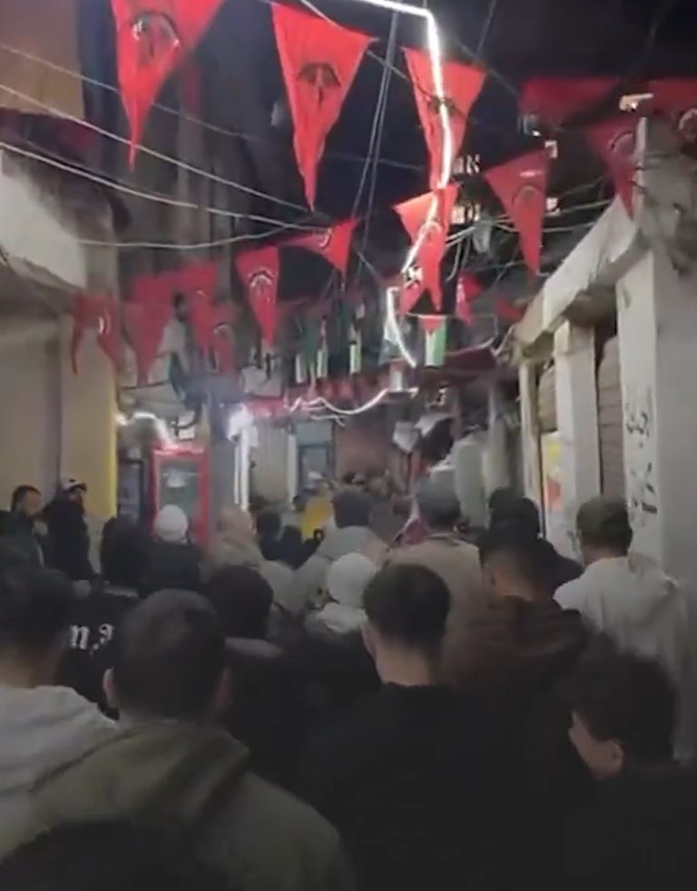 تظاهرة في مخيم شاتيلا تنديداً بإقرار قانون إعدام الأسرى