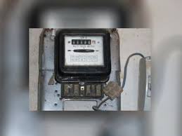 زيادة تعرفة الكهرباء في سوريا تخطت الإمكانيات المالية للاجئين الفلسطينيين