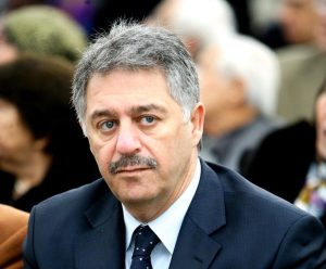 الأجهزة اللبنانية توقف السفير الفلسطيني السابق أشرف دبور فور عودته من تركيا