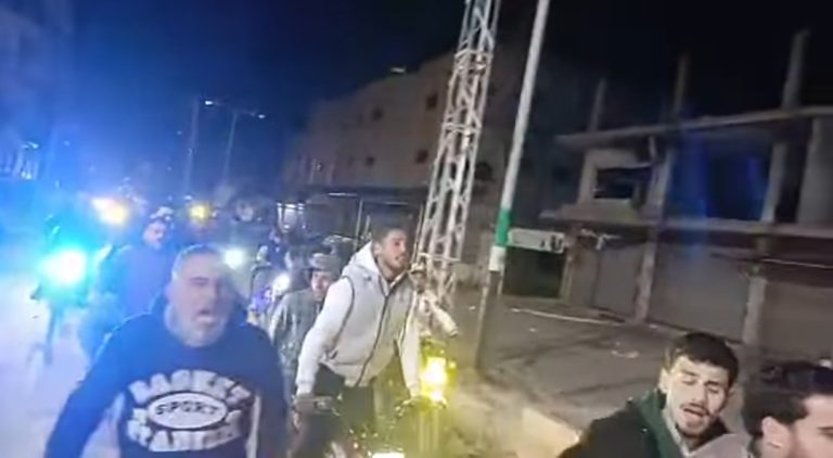 نبض الشام من أجل الأسرى.. مظاهرات عفوية في المحافظات السورية