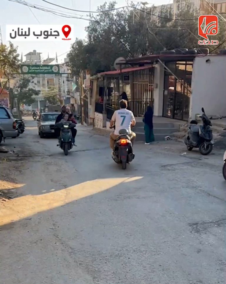 مخيمات صور تستعيد حياتها، وسط توجس من عودة الحرب