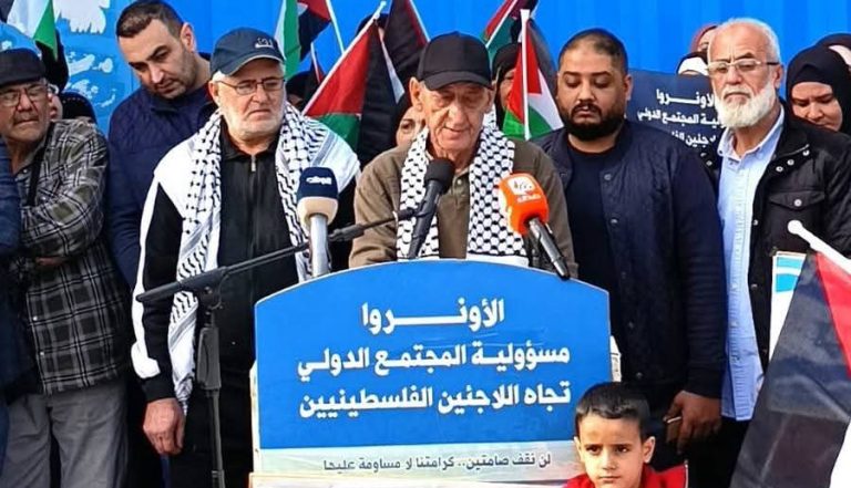 الرفاعي: الأونروا تستغل ظروف الحرب لتمرير تقليصات جديدة