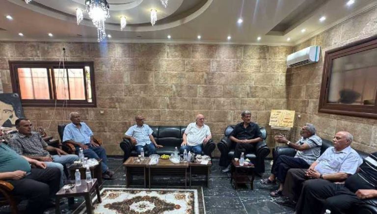 فصائل منظمة التحرير الفلسطينية في صور تبحث أوضاع المخيمات وتناقش التحضير لانتخابات المجلس الوطني