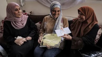 صبا رباح.. الأولى على فلسطين في “التوجيهي” بمعدل 99.9% من قلب غزة
