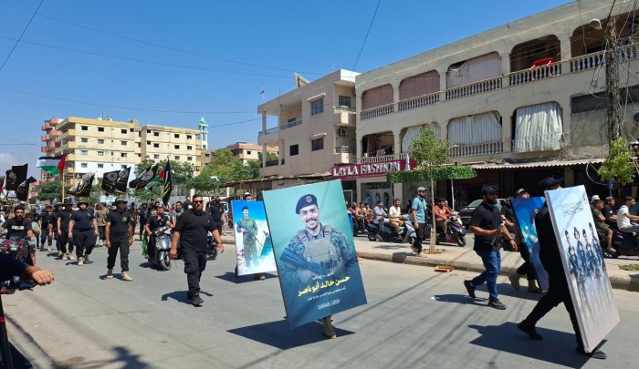 تشييع حاشد في مخيم نهر البارد للشهيد حسن خالد أبو ناصر
