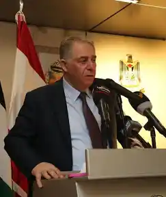 توقيف السفير الفلسطيني السابق أشرف دبور في بيروت