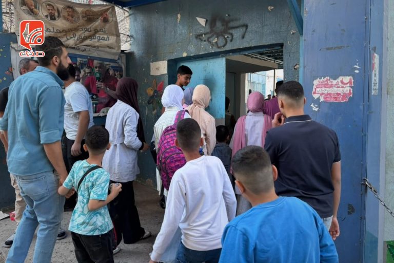 العودة إلى المدرسة في مخيم الجليل.. فرحة تصطدم بغلاء المعيشة