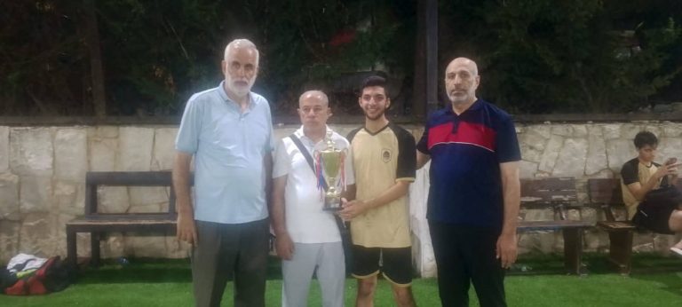 القدس صيدا يتوّج بكأس الشهيد يحيى السنوار بعد فوزه على شباب العهد