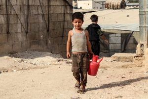 أزمة المياه تتفاقم في مخيم خان الشيح